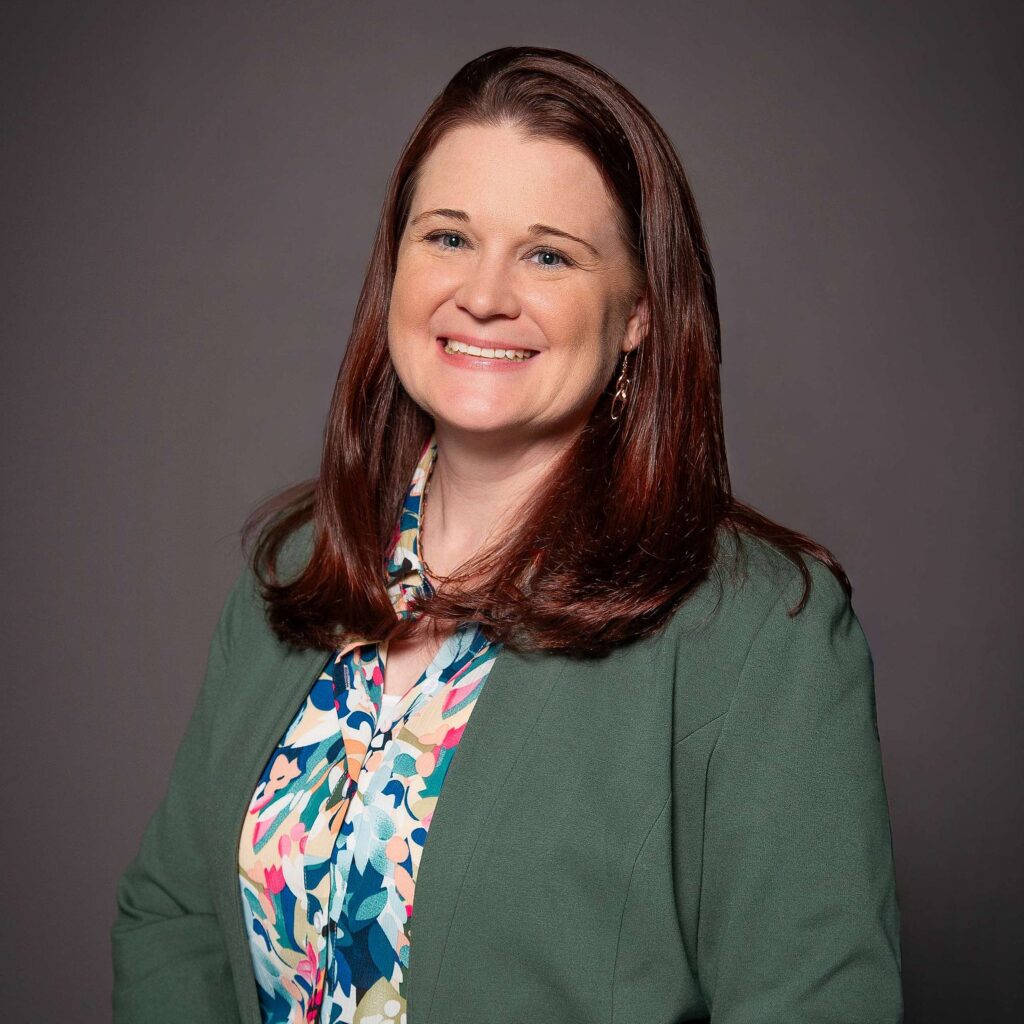 Jenni Peters, CAE