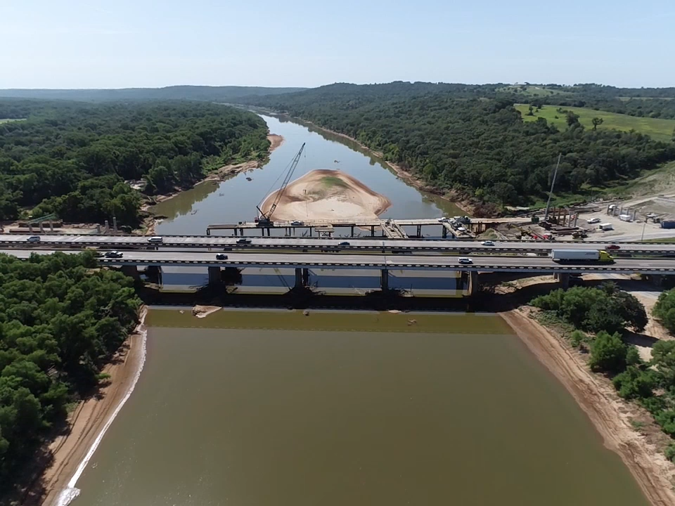 Strengthening a Critical State Line Corridor: STV Delivers PS&E for IH-35 Reconstruction in Gainesville